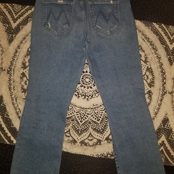 MOTHER Denim - The Insider Ankle - Picture 2 of 5